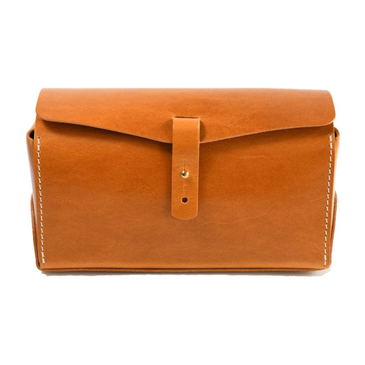 Full view of the structured vegetable-tanned cowhide case