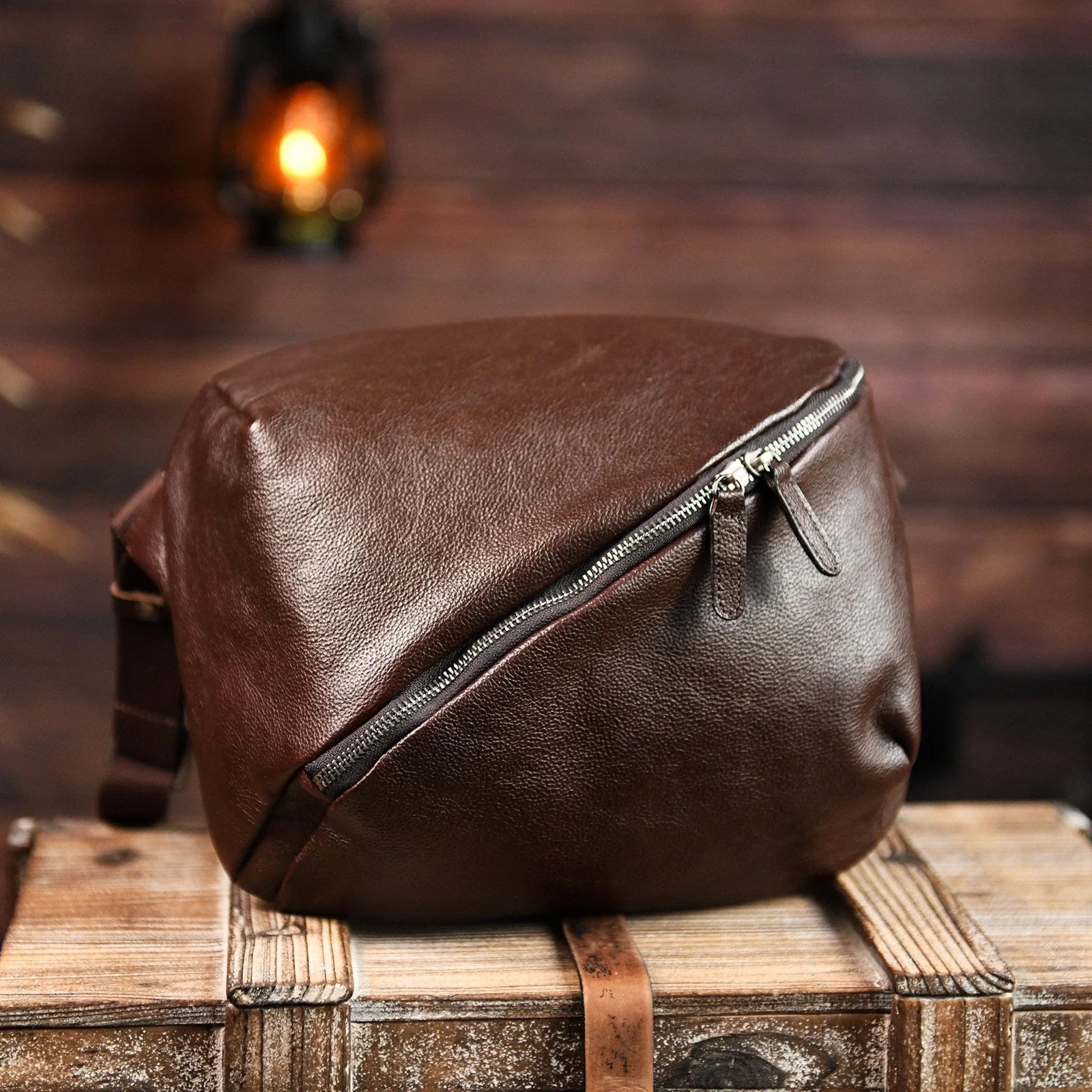 Dark brown vegetable-tanned leather crossbody bag