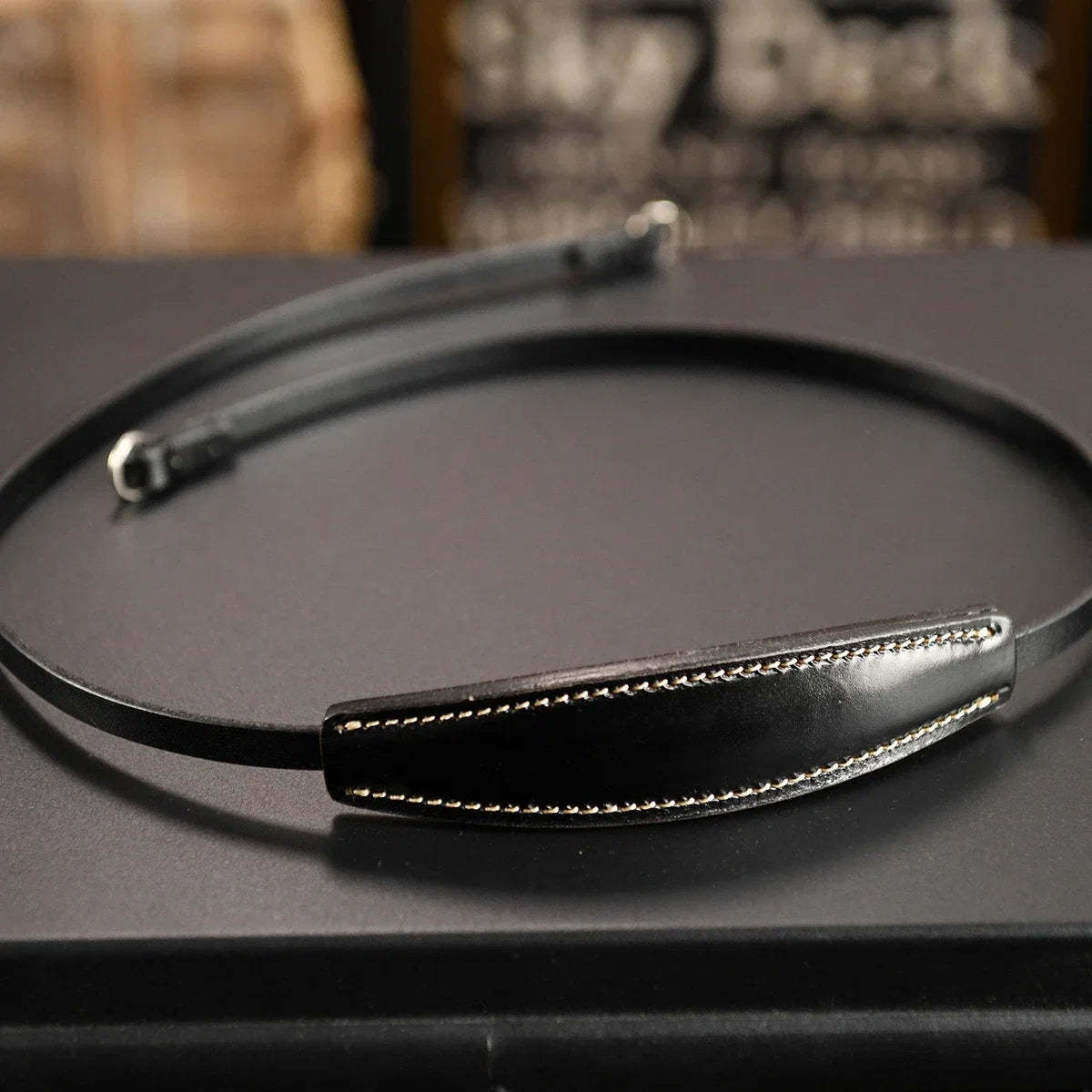 Black vegetable-tanned cowhide camera shoulder strap