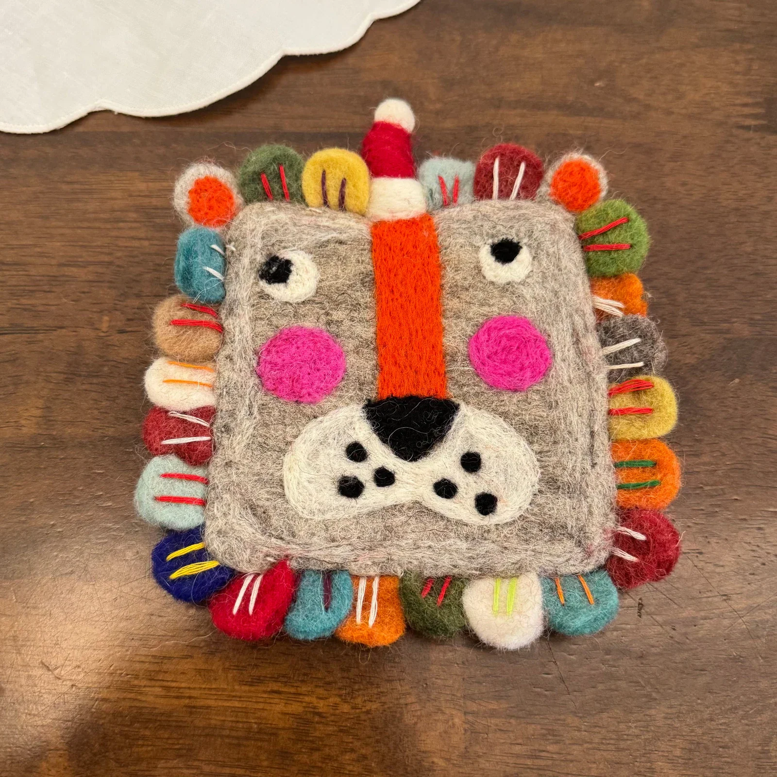 Handmade colorful lion 14x14 cm wool felt coaster