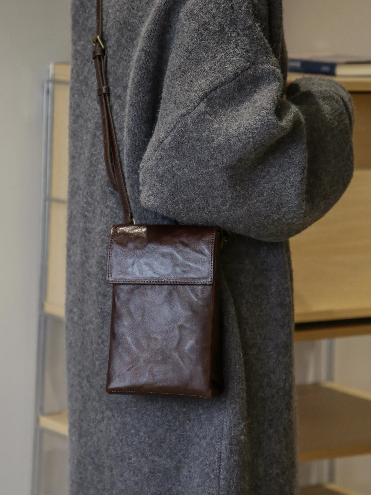 Ebony coffee leather phone crossbody bag