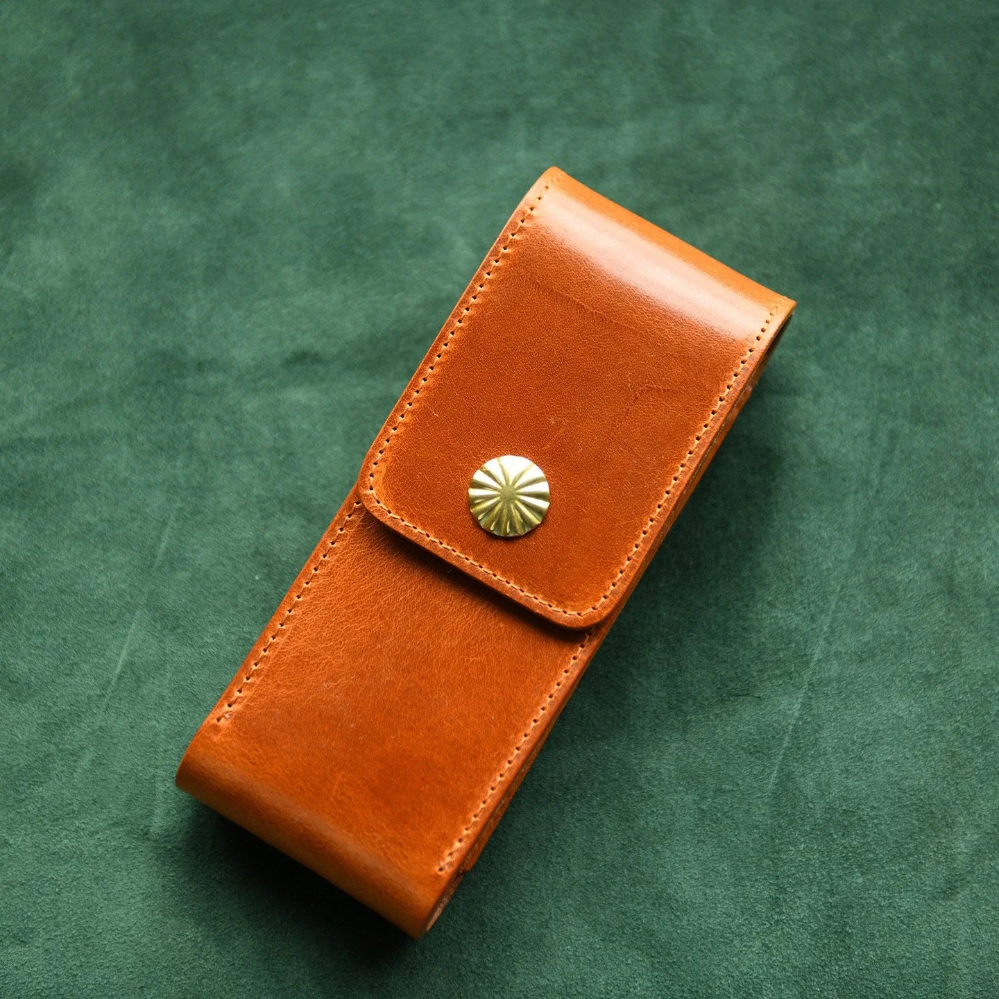Sunset Tan vegetable-tanned leather fountain pen case