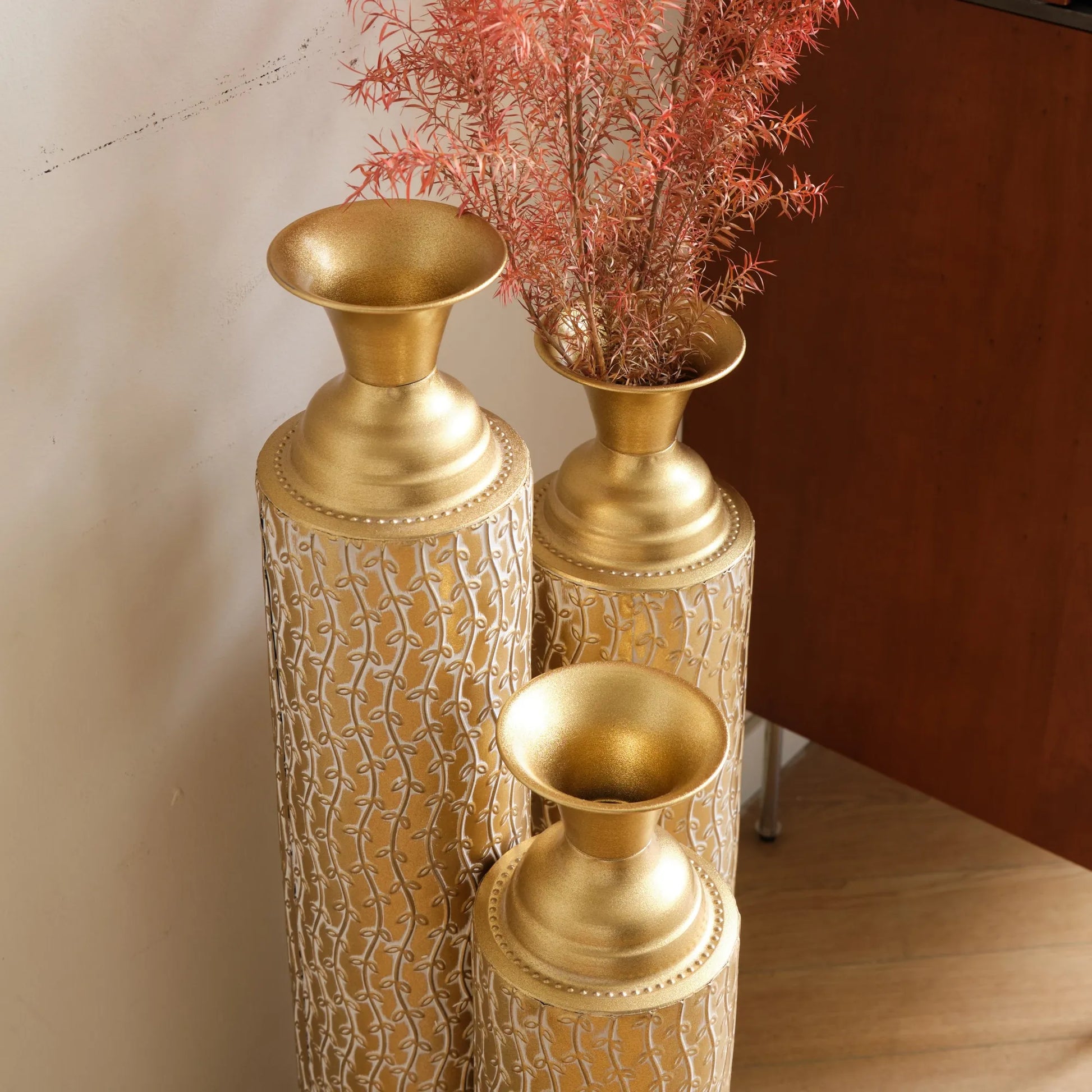 Metal Decorative Vases High Distress Metal Center Vases with Growing Vine Patterns, Set Of 3 Vases for Home Decoration 34', 29', 25'H, Gold – view 6