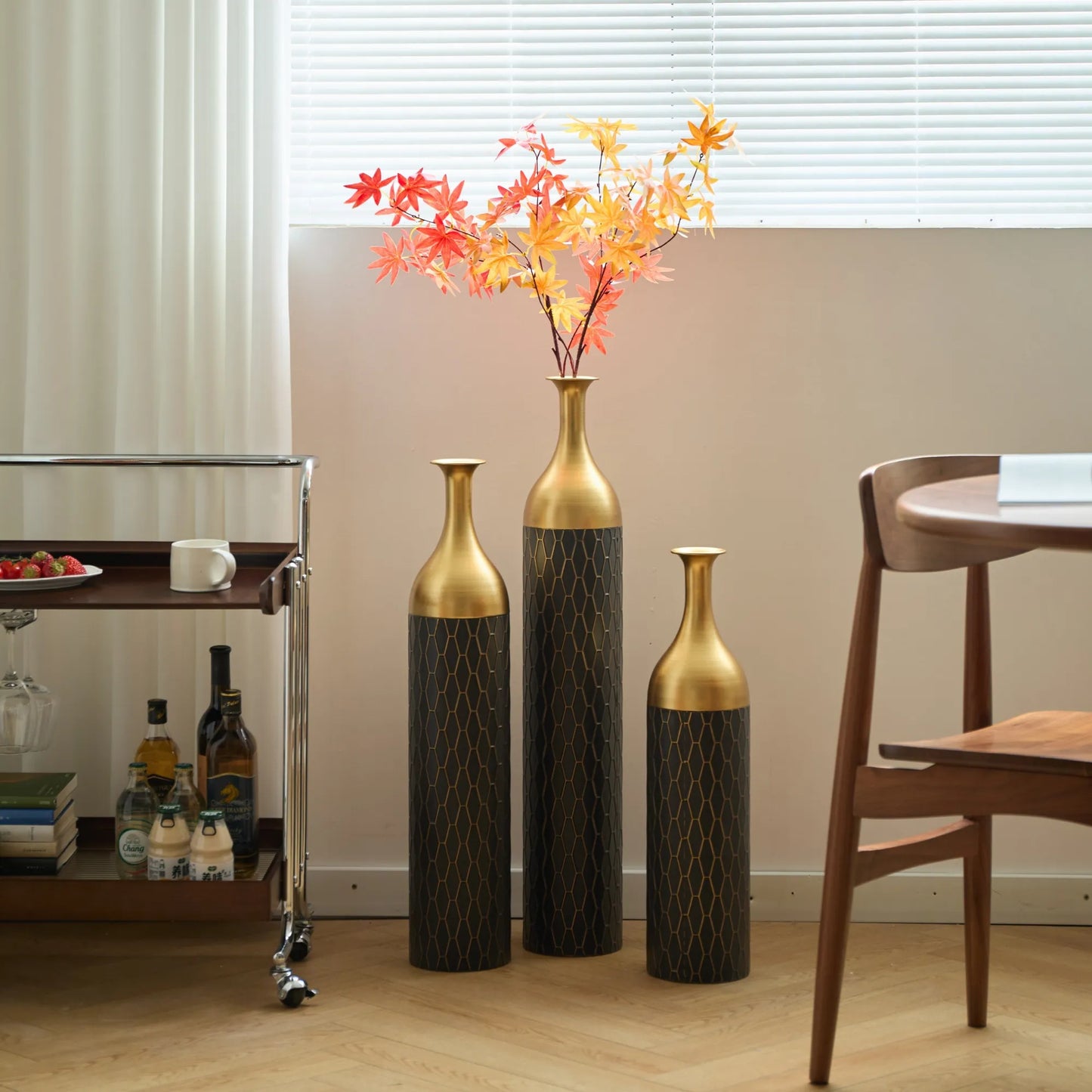 Elegant Floor Vase Set – Gold & Black Metal Decorative Vases – 3-Piece Set for Floral Display, Wedding & Gift Décor – view 6