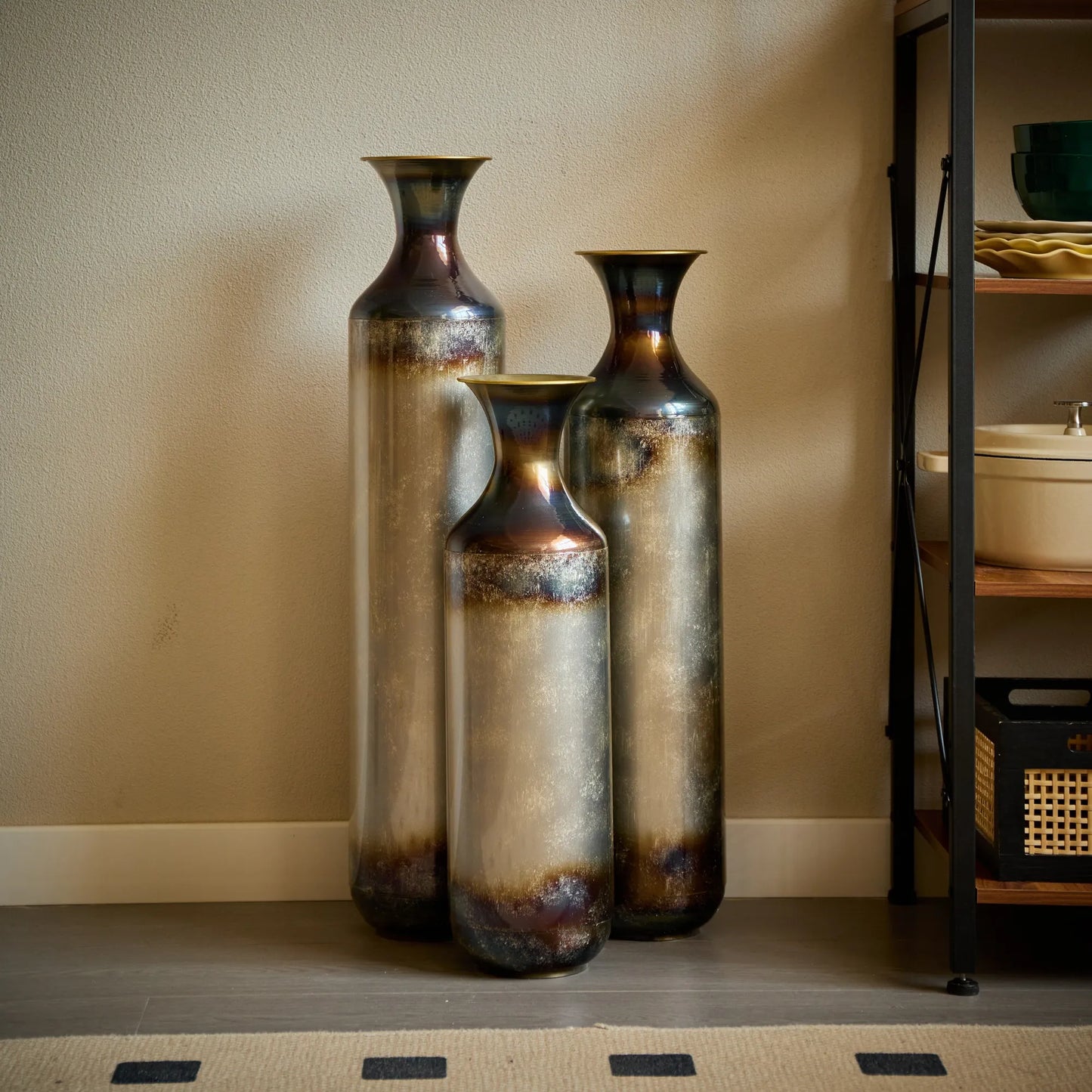 Modern Droplet-Shaped Floor Vase Set – Gold & White Glazed Metal Decorative Vases – 3-Piece Home Accent for Living Room or Entryway – view 6