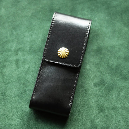 Black vegetable-tanned leather fountain pen case
