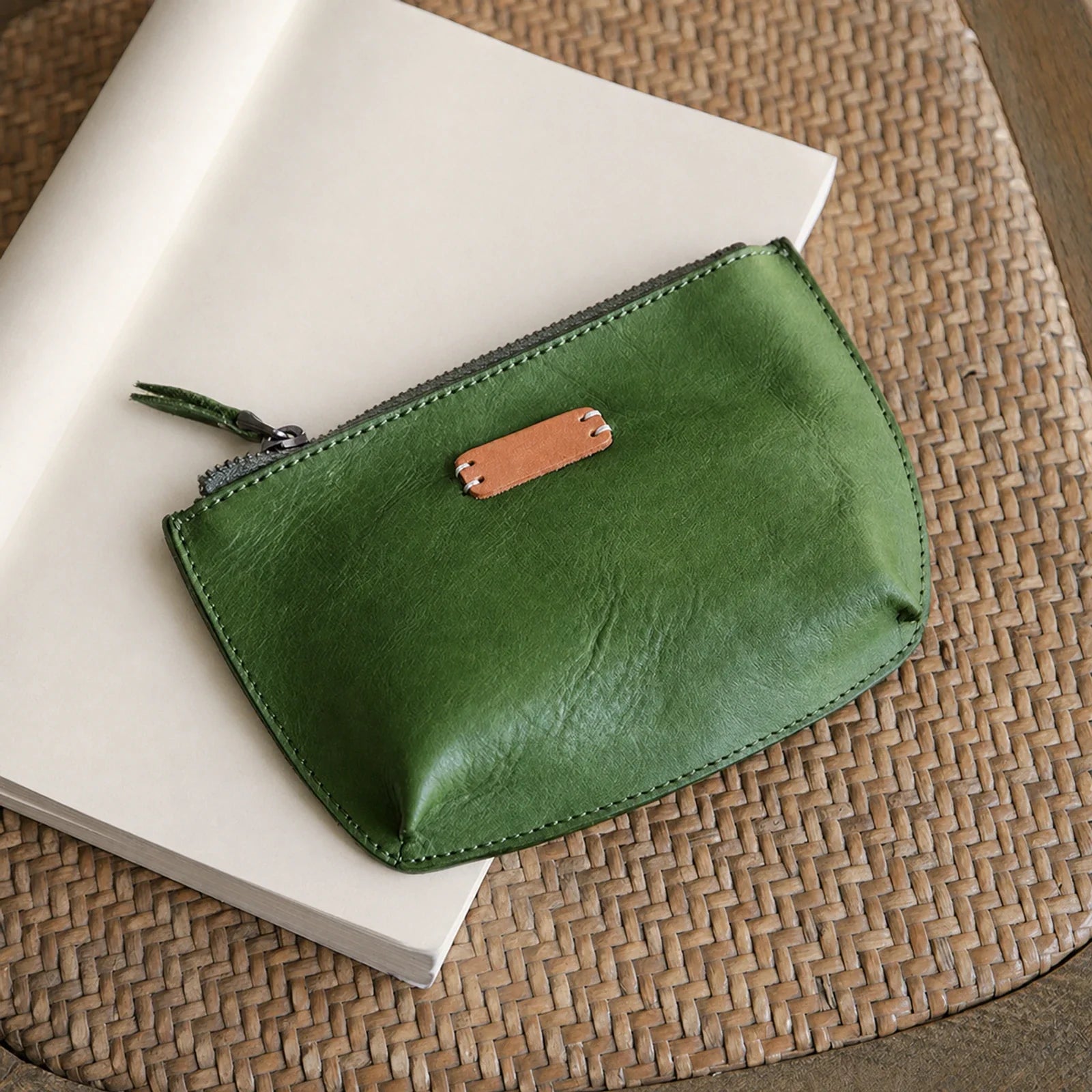 Matcha green vegetable-tanned top-grain leather cosmetic pouch