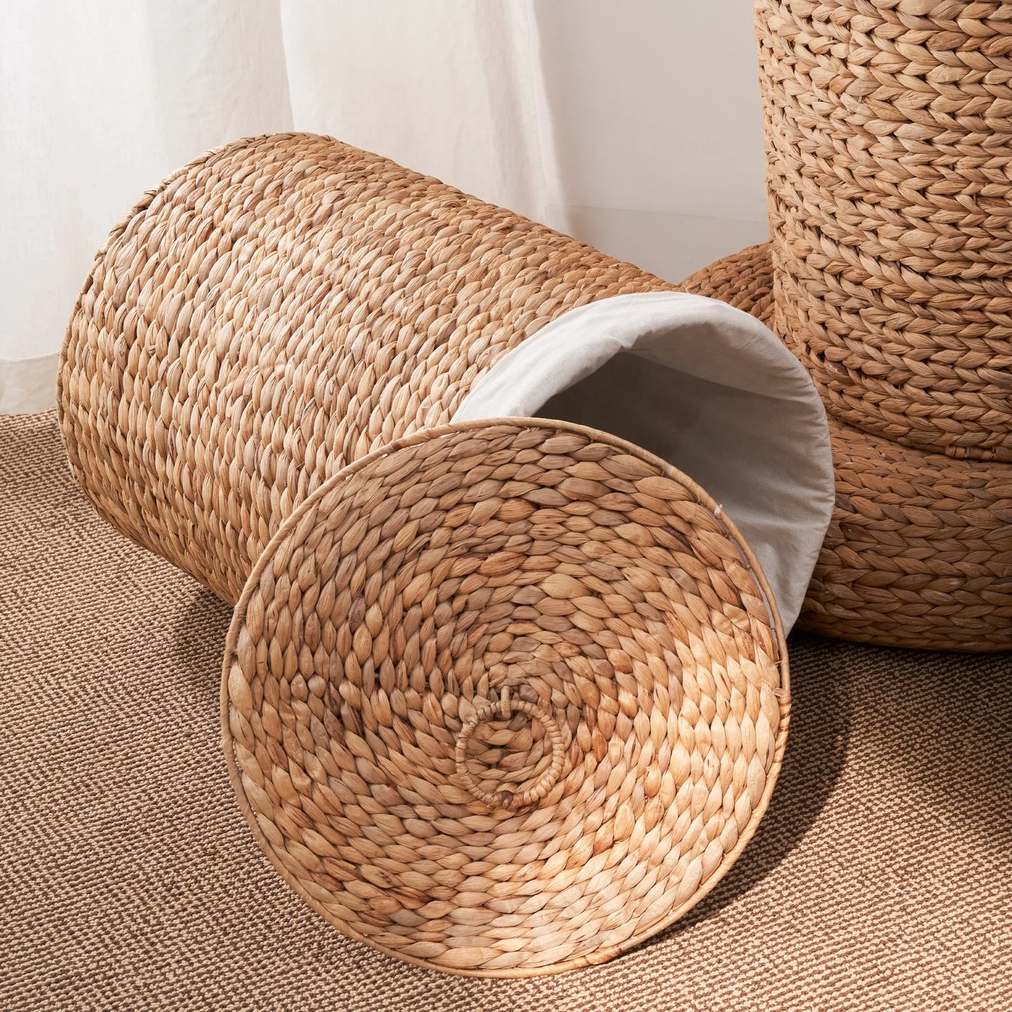 Round Tall Water Hyacinth Woven Wicker Laundry Hamper with Lid - For Clothes, Canvas, Toys and Book Storage with Removable Liner - 15' x 15' x 20'  – view 9
