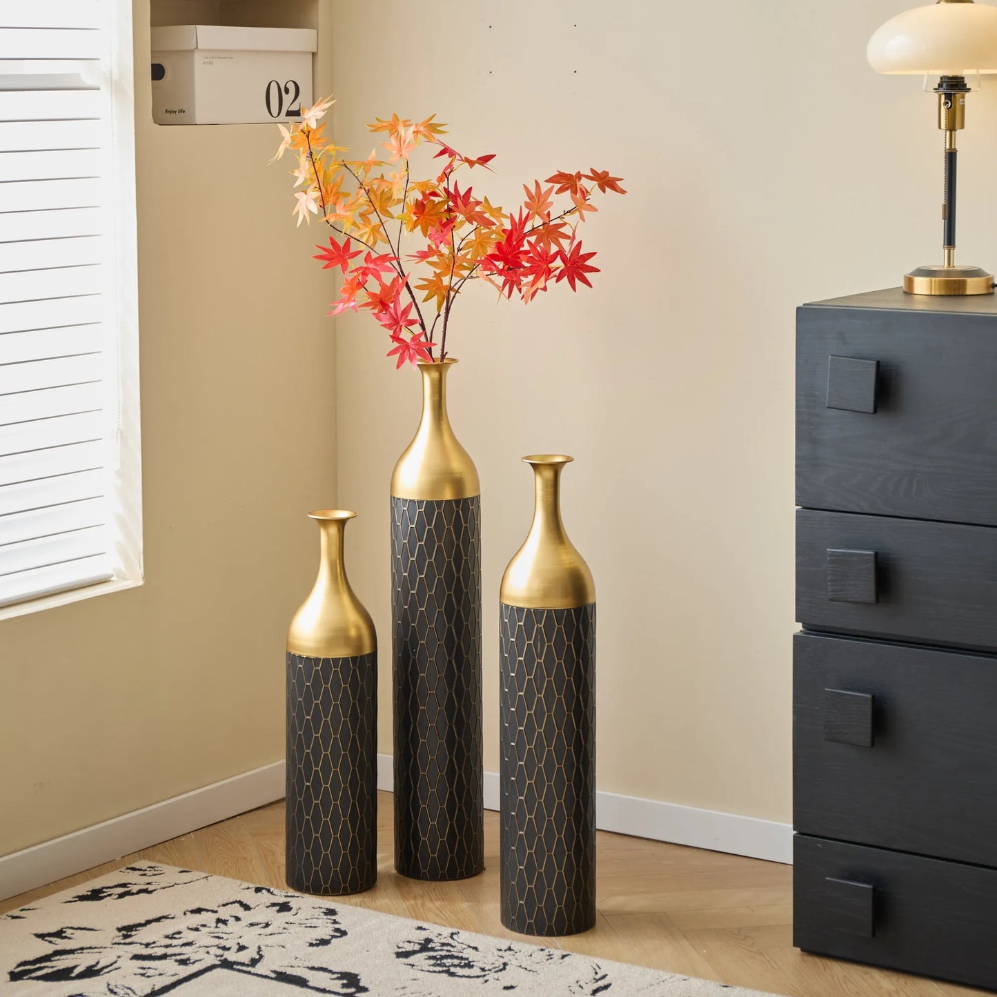 Elegant Floor Vase Set – Gold & Black Metal Decorative Vases – 3-Piece Set for Floral Display, Wedding & Gift Décor – view 9