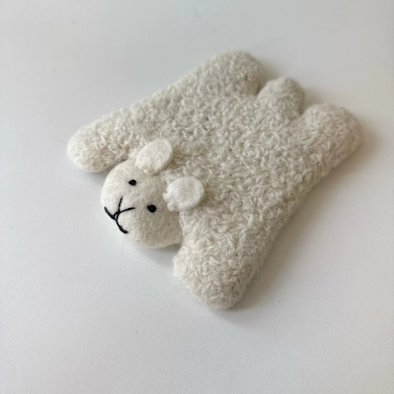 Handmade curly sheep wool felt coaster