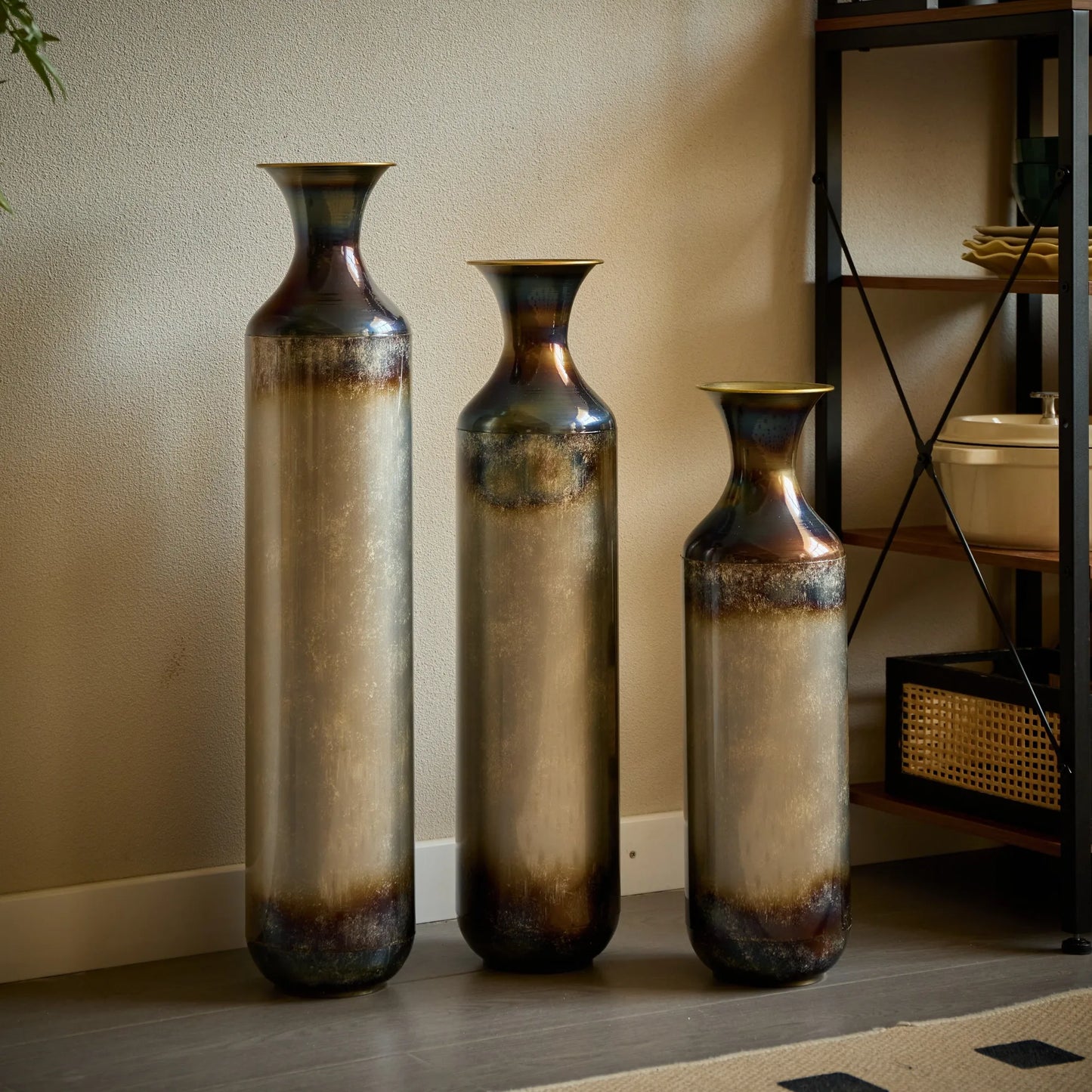 Modern Droplet-Shaped Floor Vase Set – Gold & White Glazed Metal Decorative Vases – 3-Piece Home Accent for Living Room or Entryway – view 11