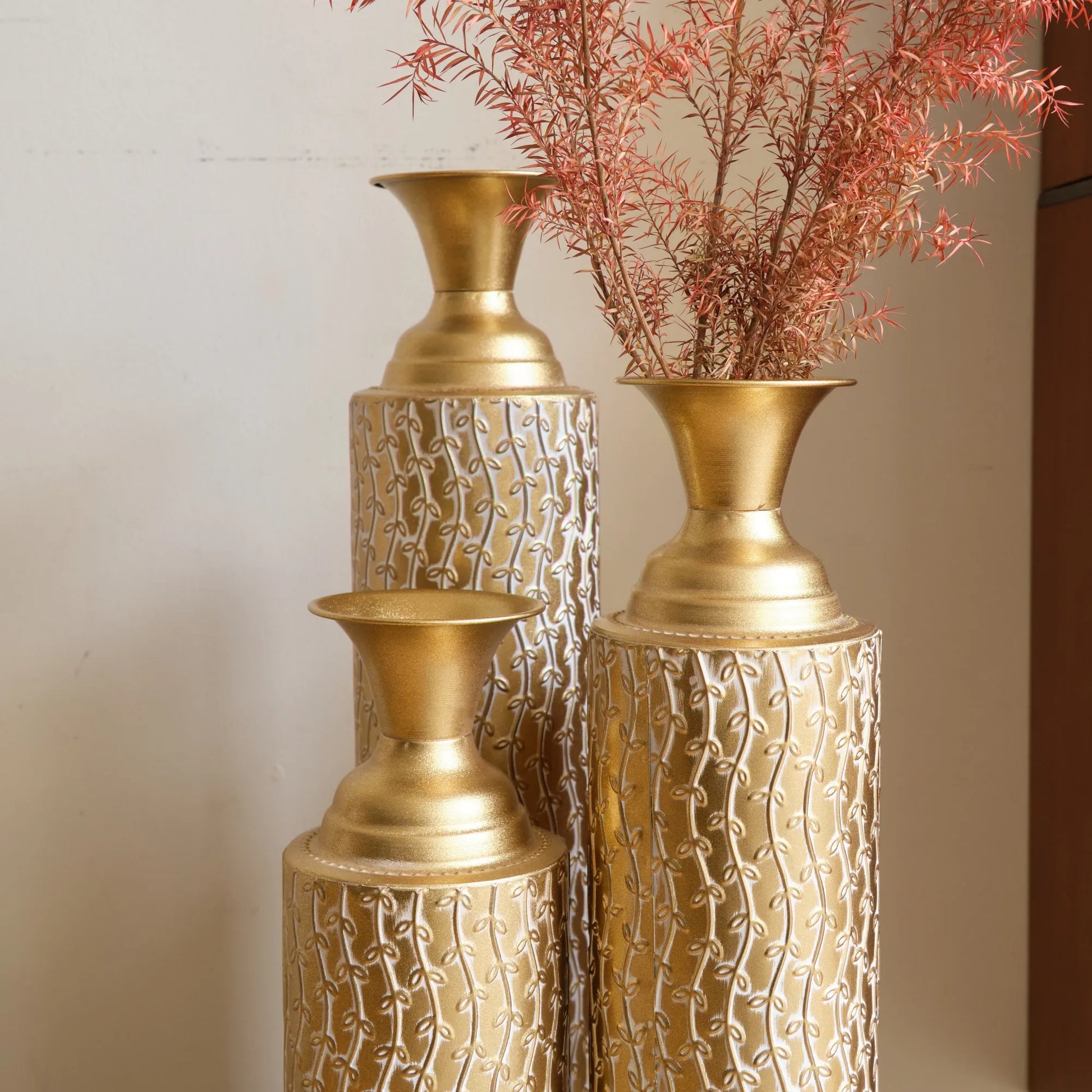 Metal Decorative Vases High Distress Metal Center Vases with Growing Vine Patterns, Set Of 3 Vases for Home Decoration 34', 29', 25'H, Gold – view 12