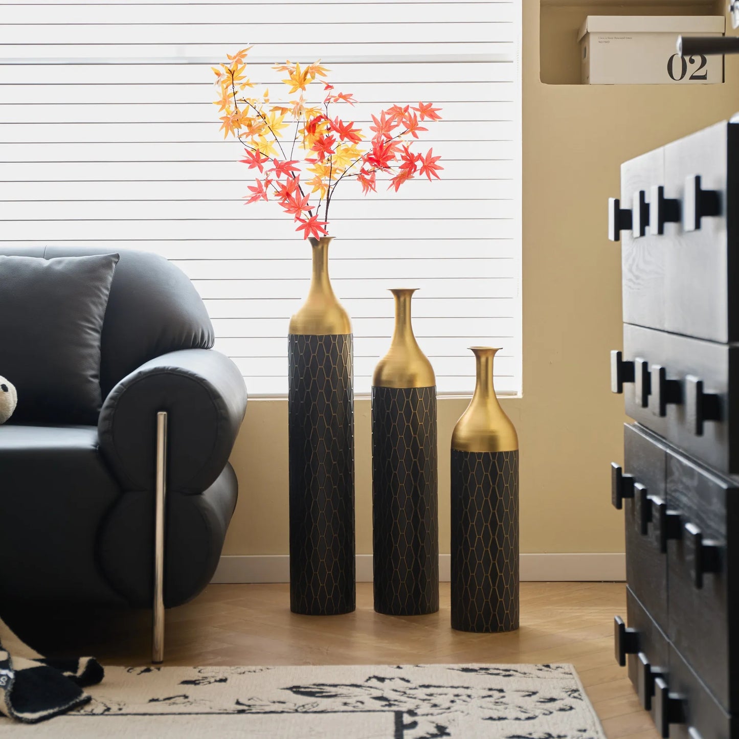 Elegant Floor Vase Set – Gold & Black Metal Decorative Vases – 3-Piece Set for Floral Display, Wedding & Gift Décor – view 15