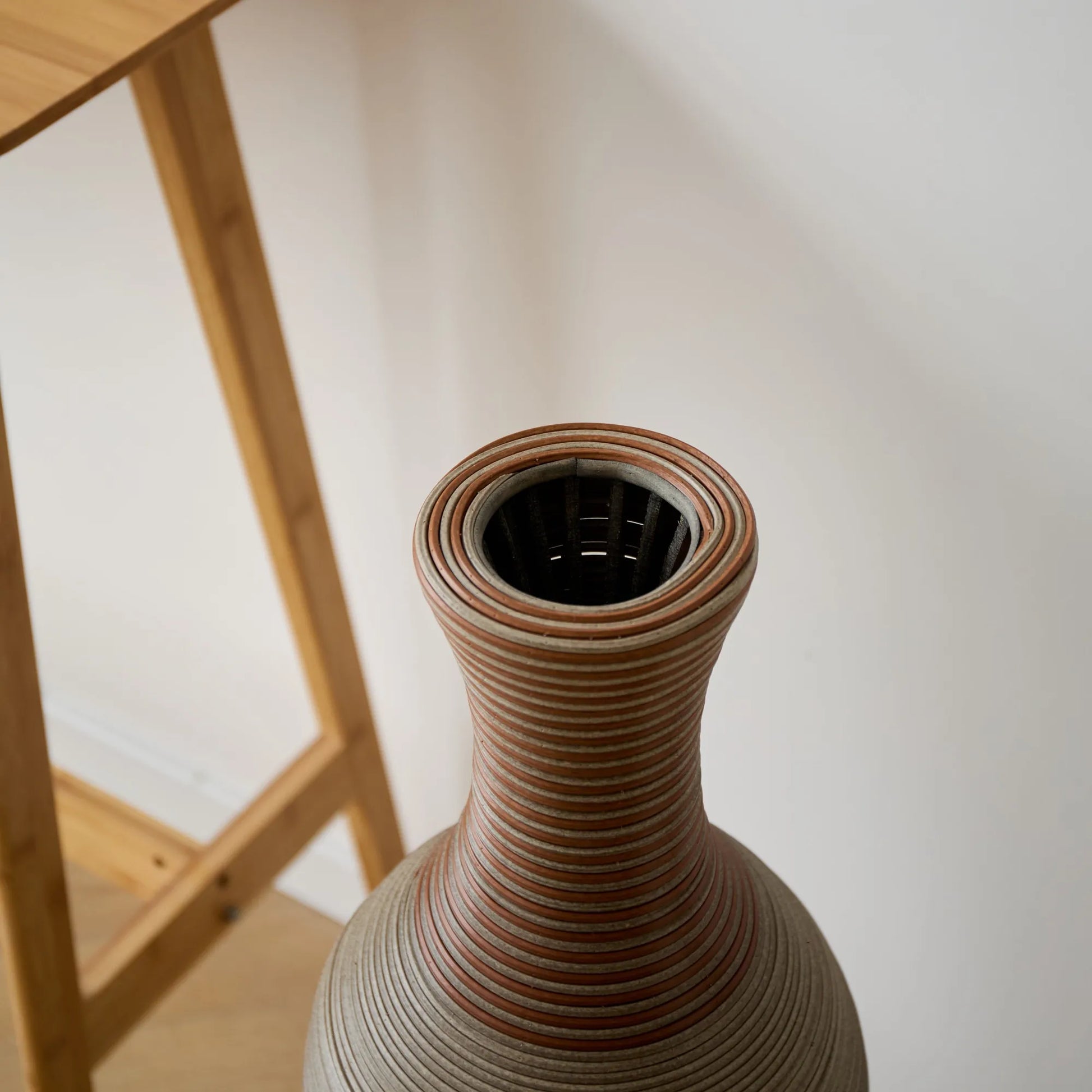 39-Inch-Tall Vase, Brown Decorative Floor Vase, Classic Neat Floor Vase Tall Freestanding Flower Holder, Artificial Rattan Vase, PVC Floor Vase – view 16