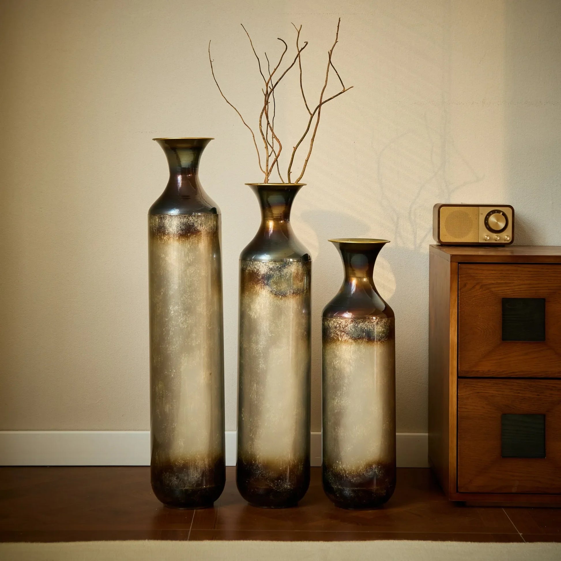 Modern Droplet-Shaped Floor Vase Set – Gold & White Glazed Metal Decorative Vases – 3-Piece Home Accent for Living Room or Entryway – view 18