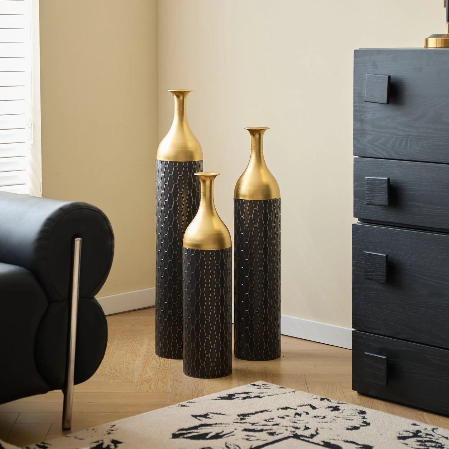 Elegant Floor Vase Set – Gold & Black Metal Decorative Vases – 3-Piece Set for Floral Display, Wedding & Gift Décor – view 19