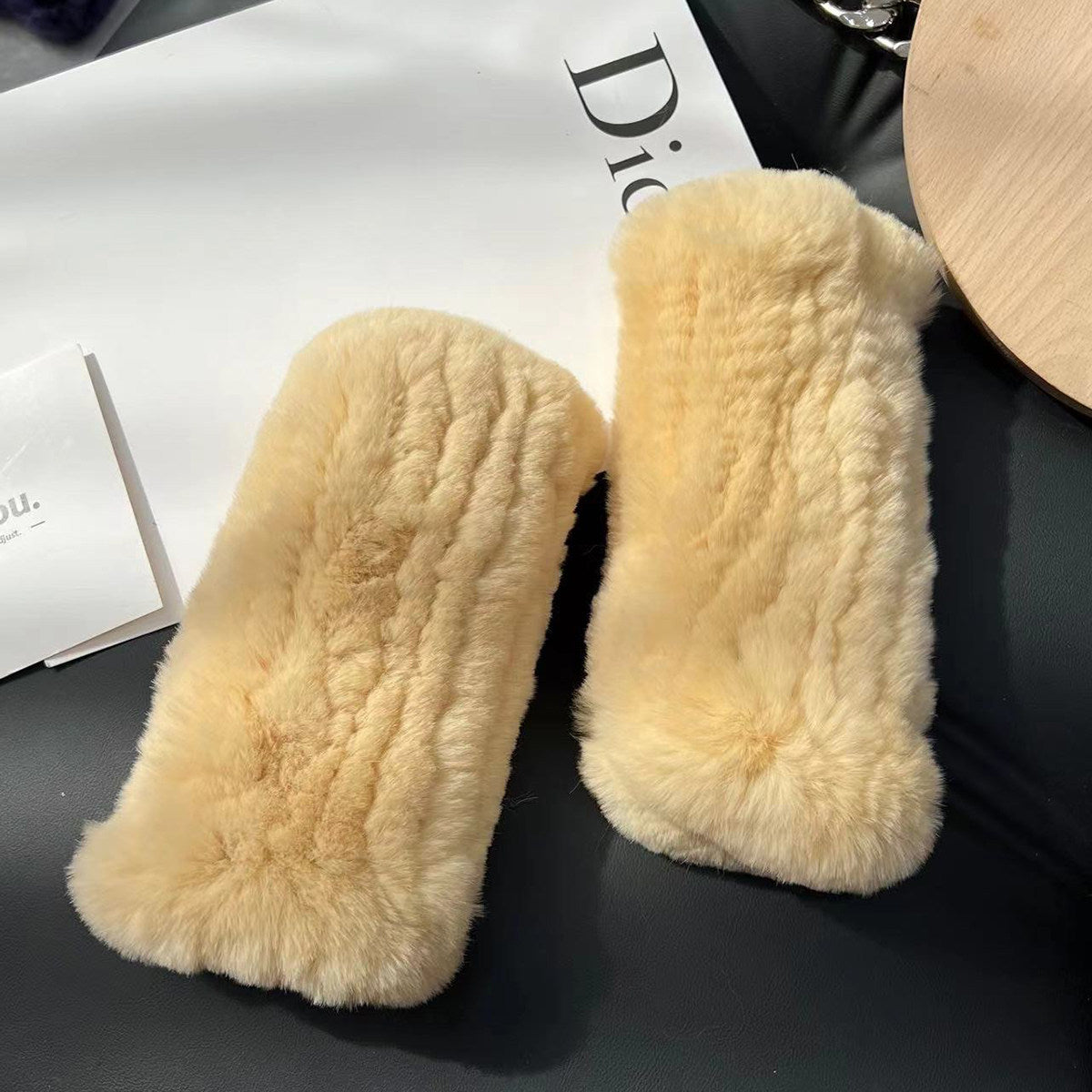 Real otter rabbit fur gloves cute thickened double-sided fur gloves real hair half-fingered elastic gloves