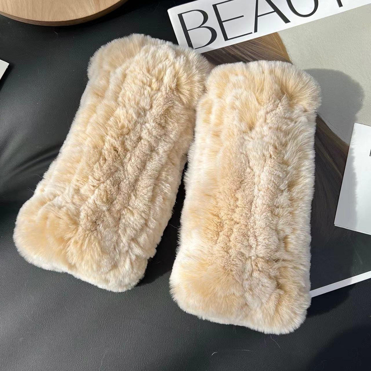 Real otter rabbit fur gloves cute thickened double-sided fur gloves real hair half-fingered elastic gloves
