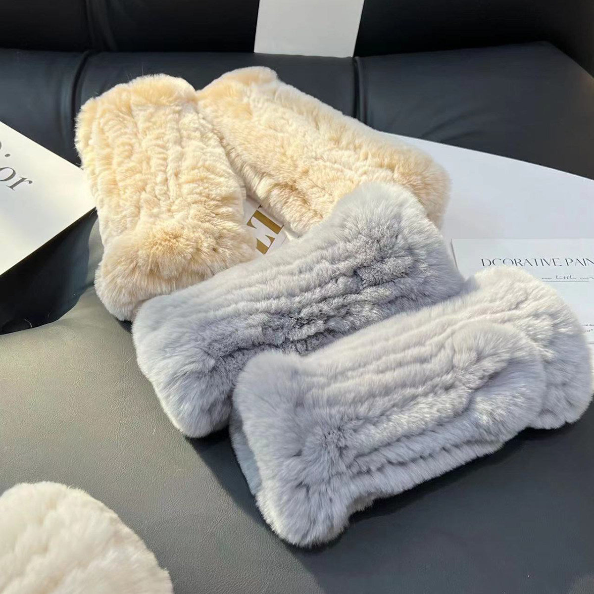 Real otter rabbit fur gloves cute thickened double-sided fur gloves real hair half-fingered elastic gloves