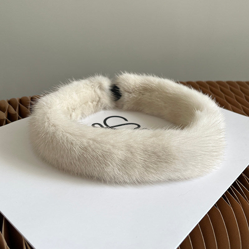 Pearl Beige circular collar scarf product view