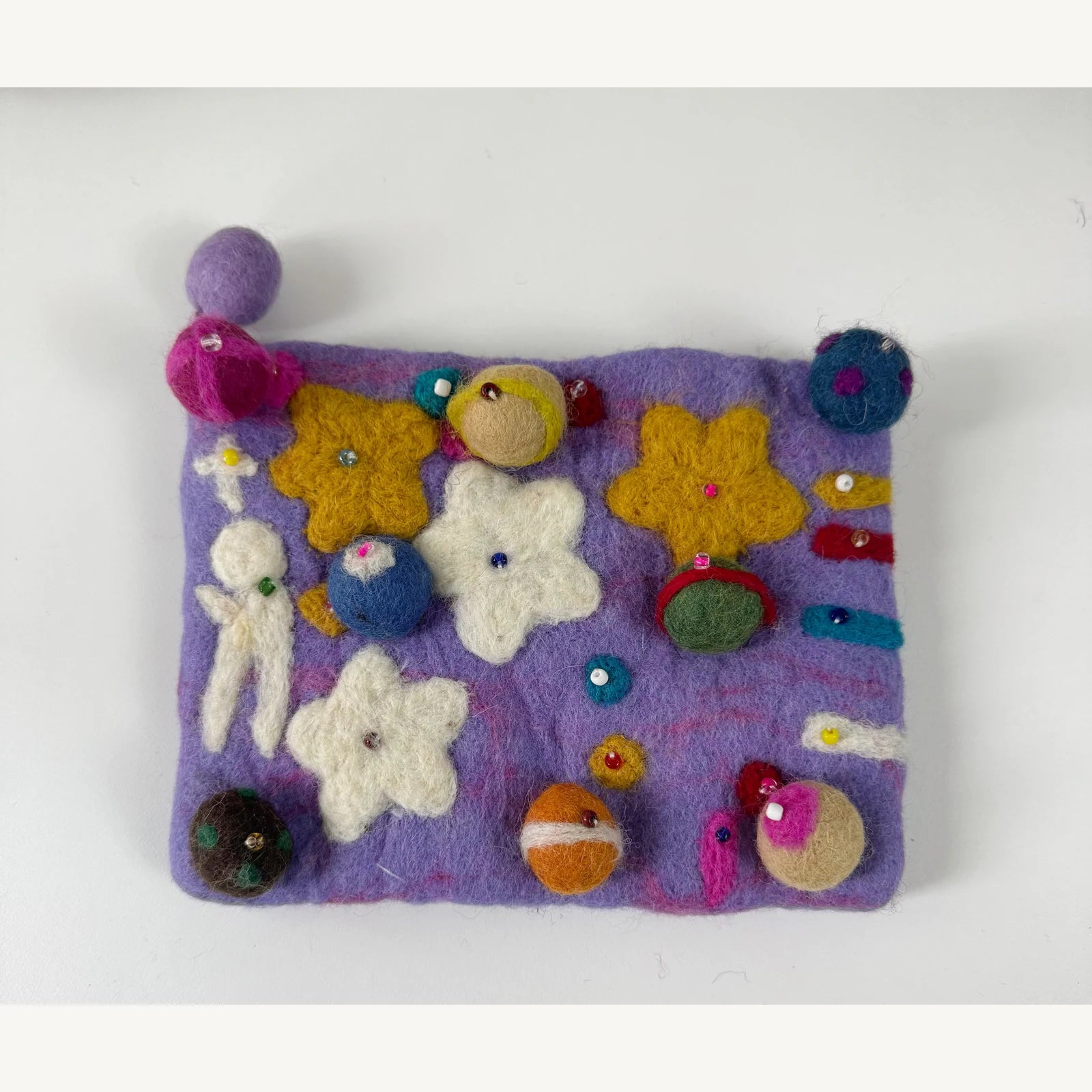 Handmade wool felt zip pouch — Purple Planet — 20 × 14 cm