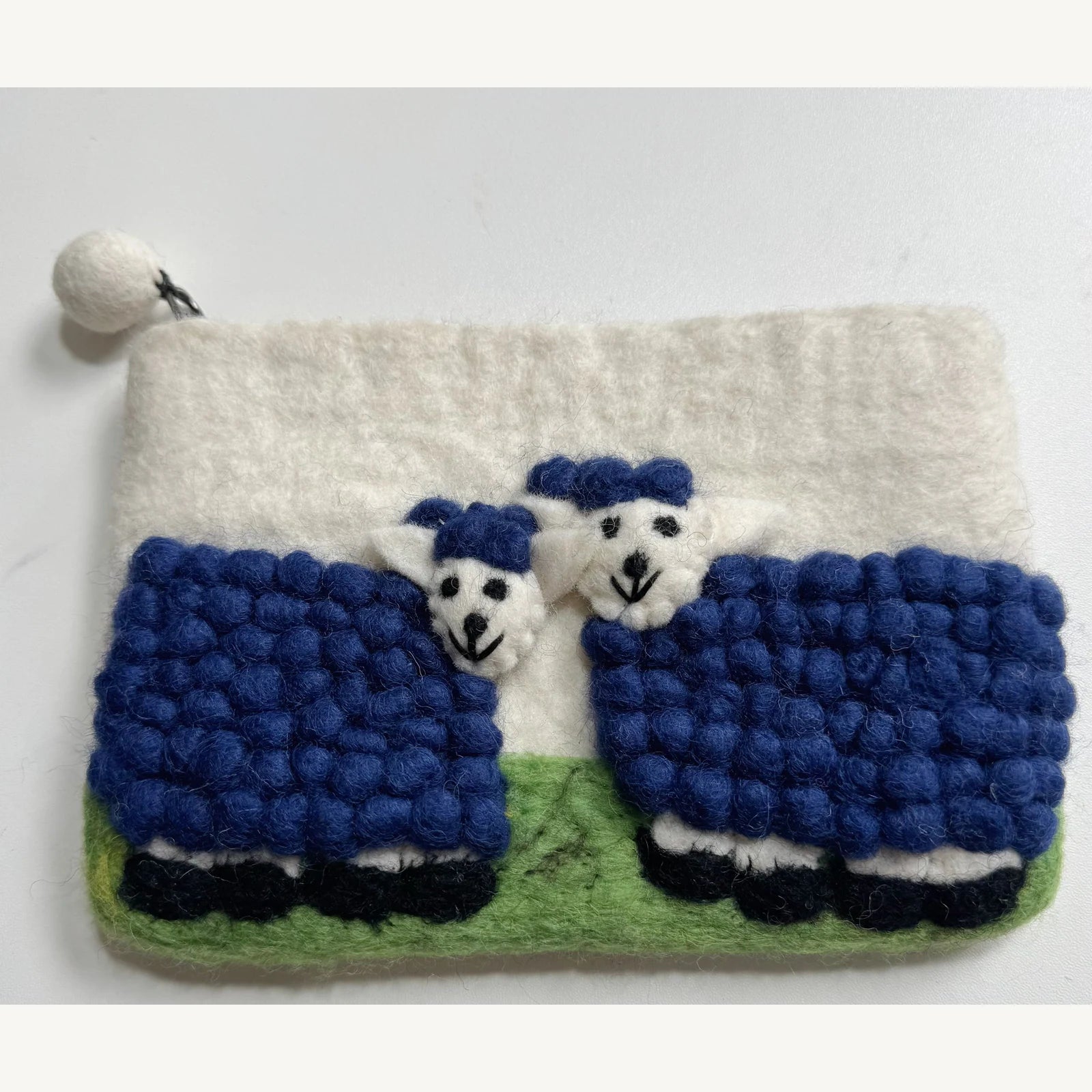 Handmade wool felt zip pouch — Navy Sheep / Ivory — 20 × 12 cm