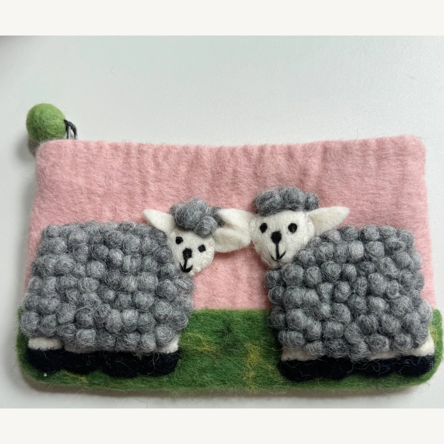 Handmade wool felt zip pouch — Grey Sheep / Pink — 20 × 12 cm