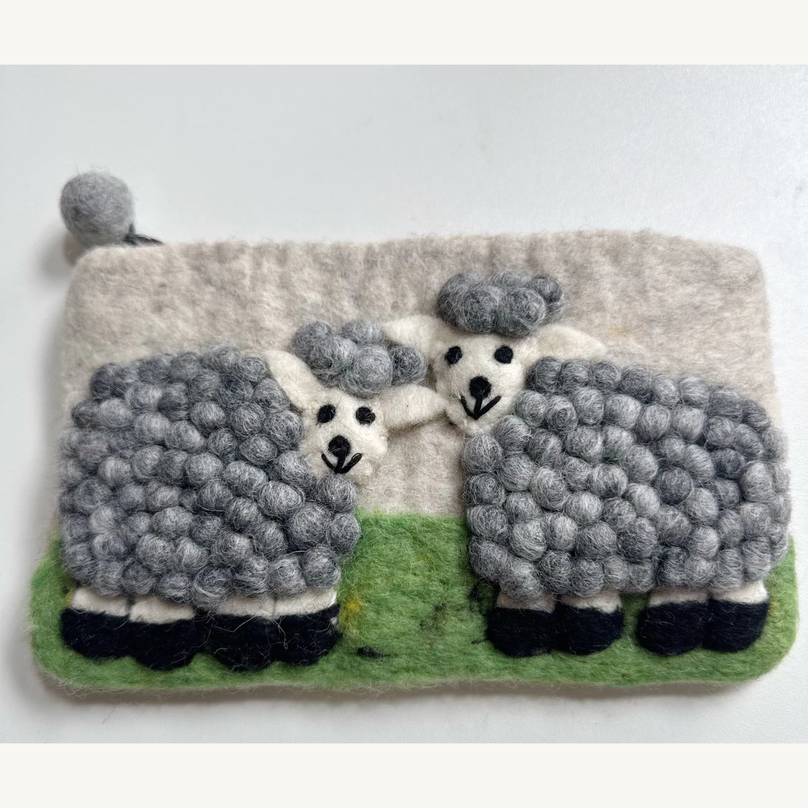 Handmade wool felt zip pouch — Grey Sheep / Grey — 20 × 12 cm