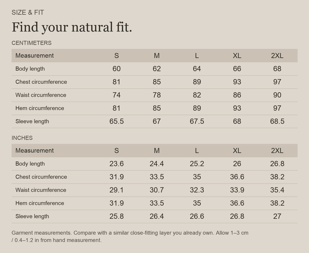 English size guide for Merino Wool Crew-Neck Base Layer for Outdoor Days, with centimeter and inch measurements