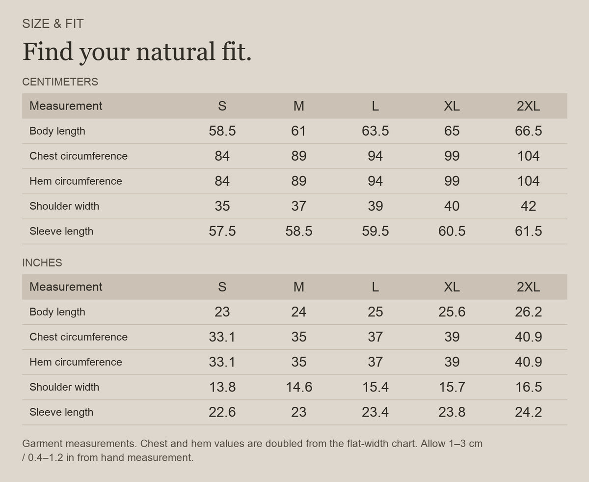 English size guide for Merino Wool Half-Zip Base Layer for Outdoor Days, with centimeter and inch measurements