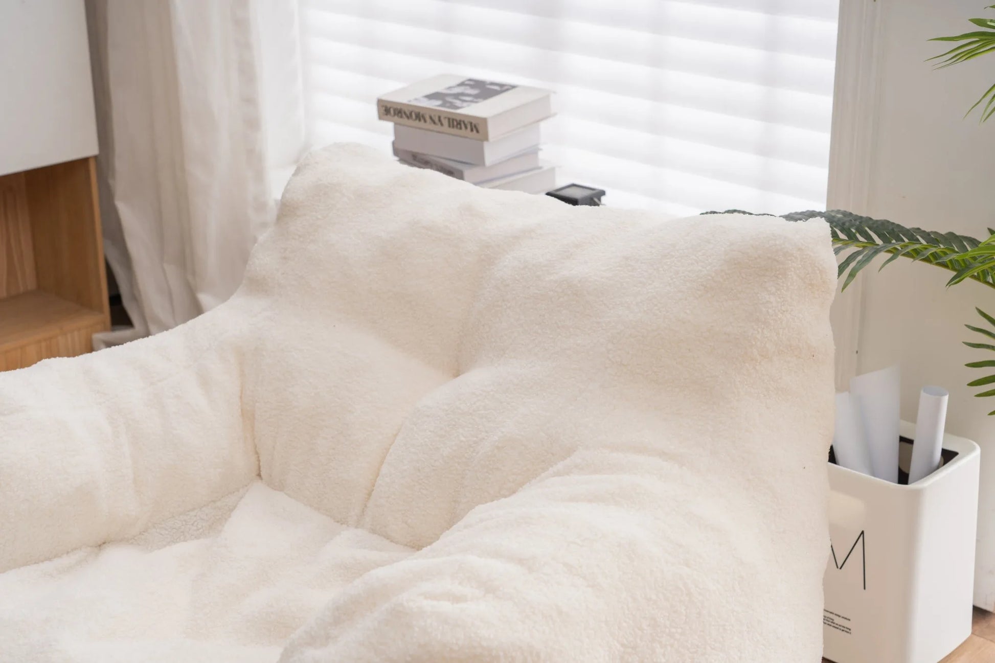 Ivory White Soft Teddy Fabric Tufted Foam Bean Bag Chair with Memory Sponge detail view 15