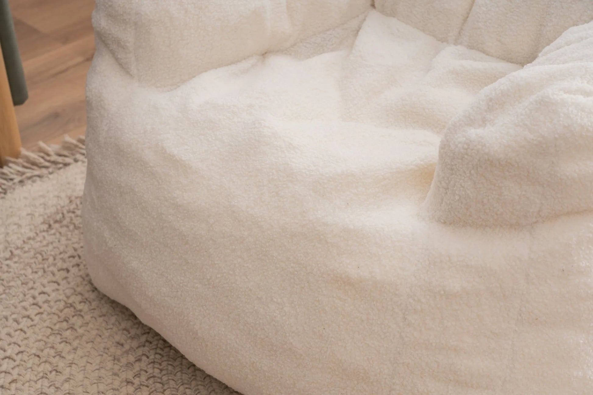 Ivory White Soft Teddy Fabric Tufted Foam Bean Bag Chair with Memory Sponge detail view 18