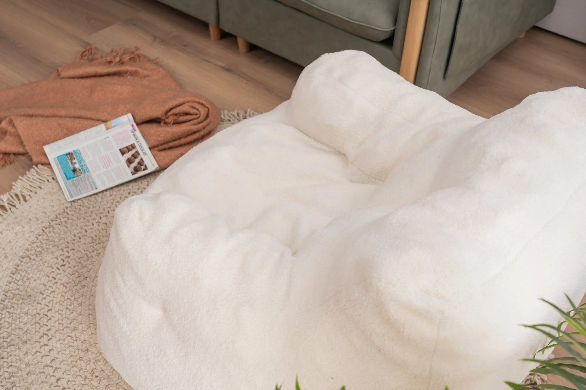 Ivory White Soft Teddy Fabric Tufted Foam Bean Bag Chair with Memory Sponge detail view 20