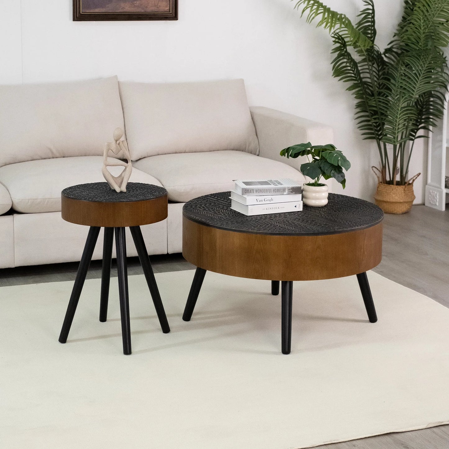 31.5-inch Round Carved Coffee Table with Storage Space, Mid-Century Modern Style Wooden Coffee Table, Four-Leg Design, 18-inch High, Living Room Accent Table (Brown and Black) detail view 17