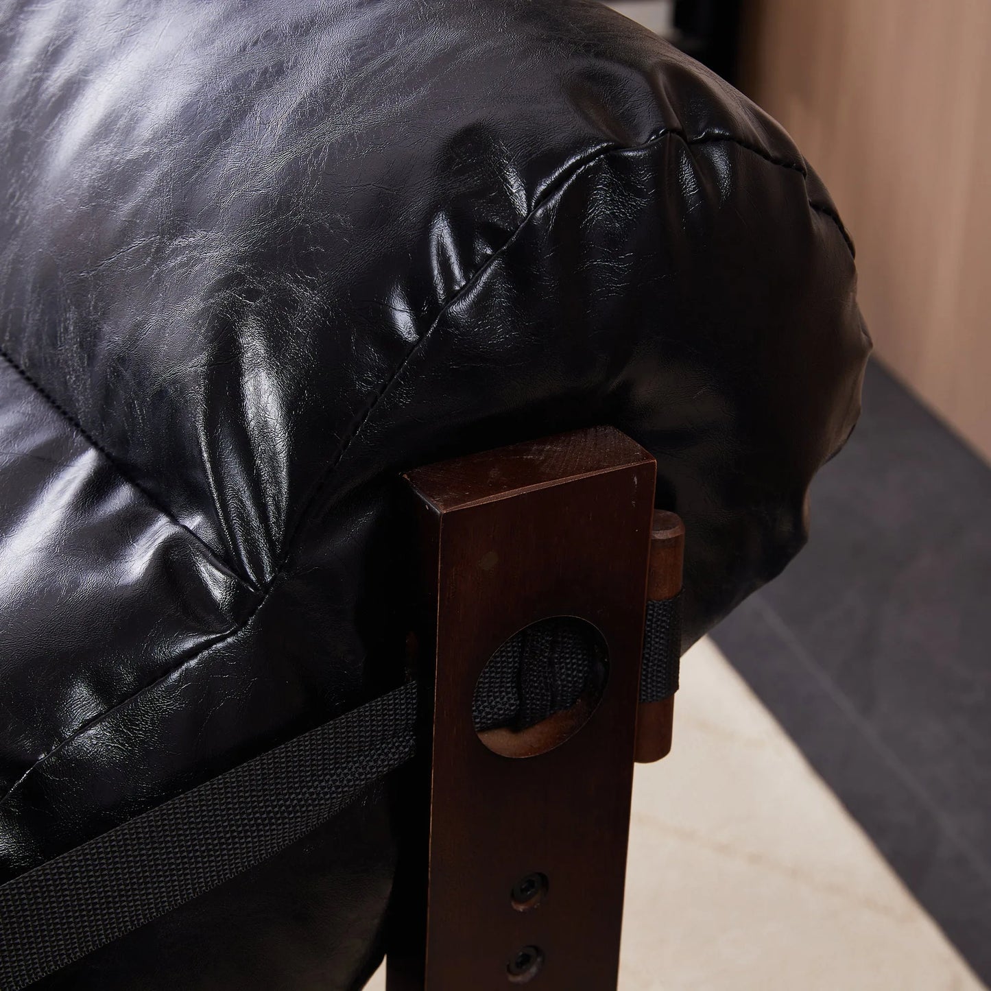 Medieval modern style lounge chair, removable armrests, vintage oil wax leather sofa chair, vintage style decorative chair, suitable for living room, study, office.Antique Black detail view 16