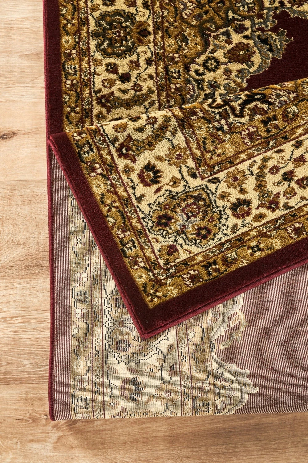 Classic Grand Medallion Area Rug - Red - 5'3" x 7'3" - product detail