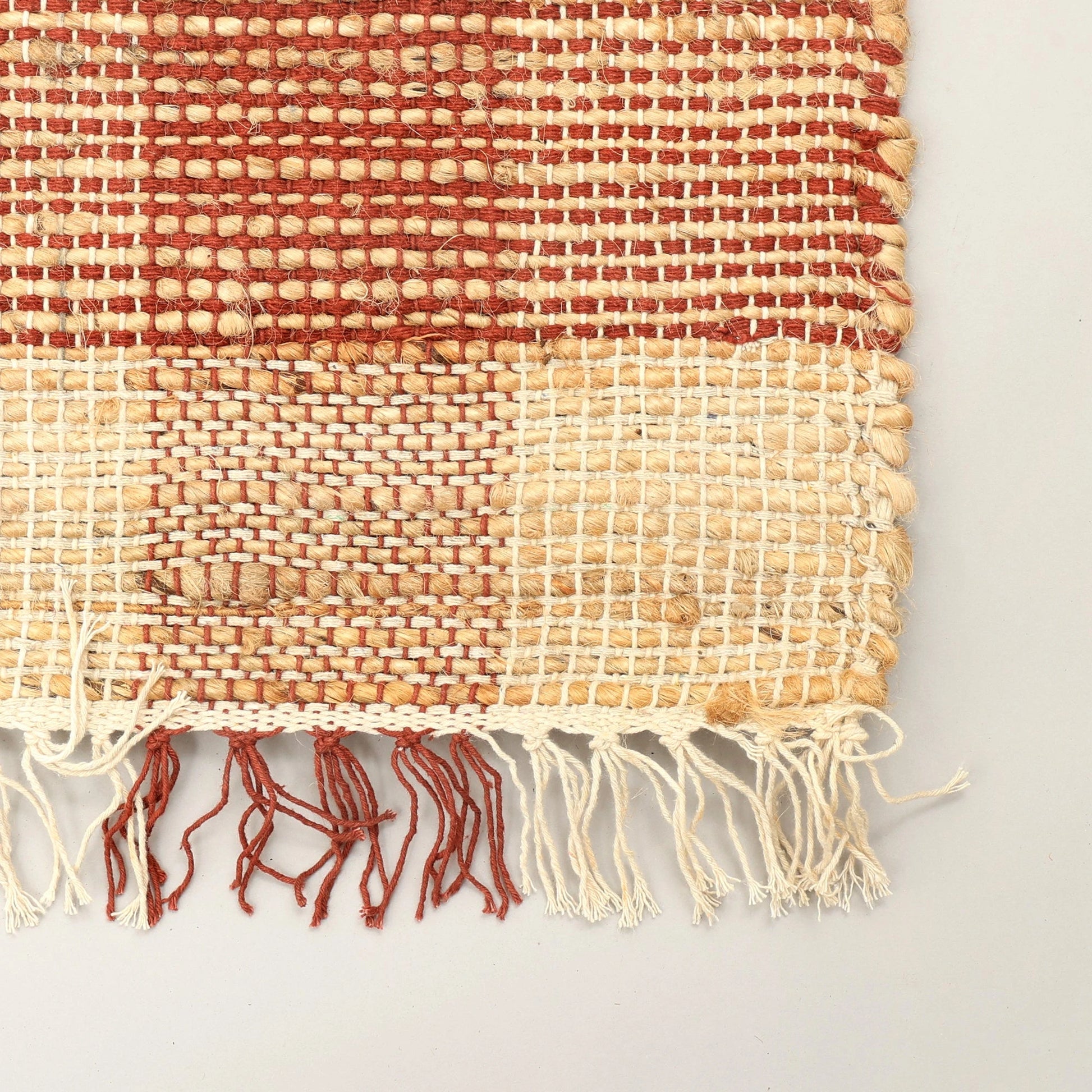 Handwoven Plaid Jute Area Rug