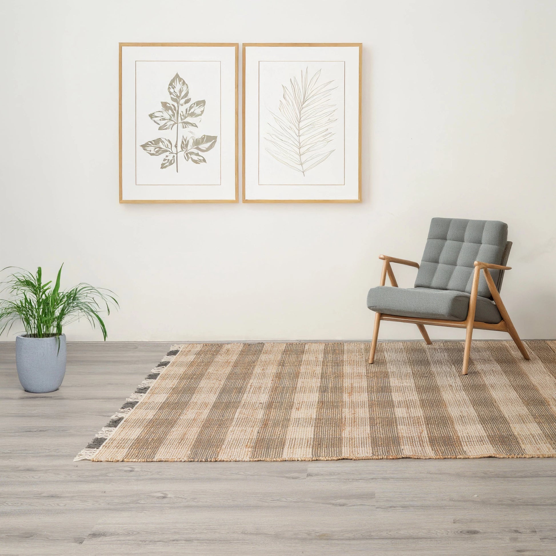 Handwoven Plaid Jute Area Rug