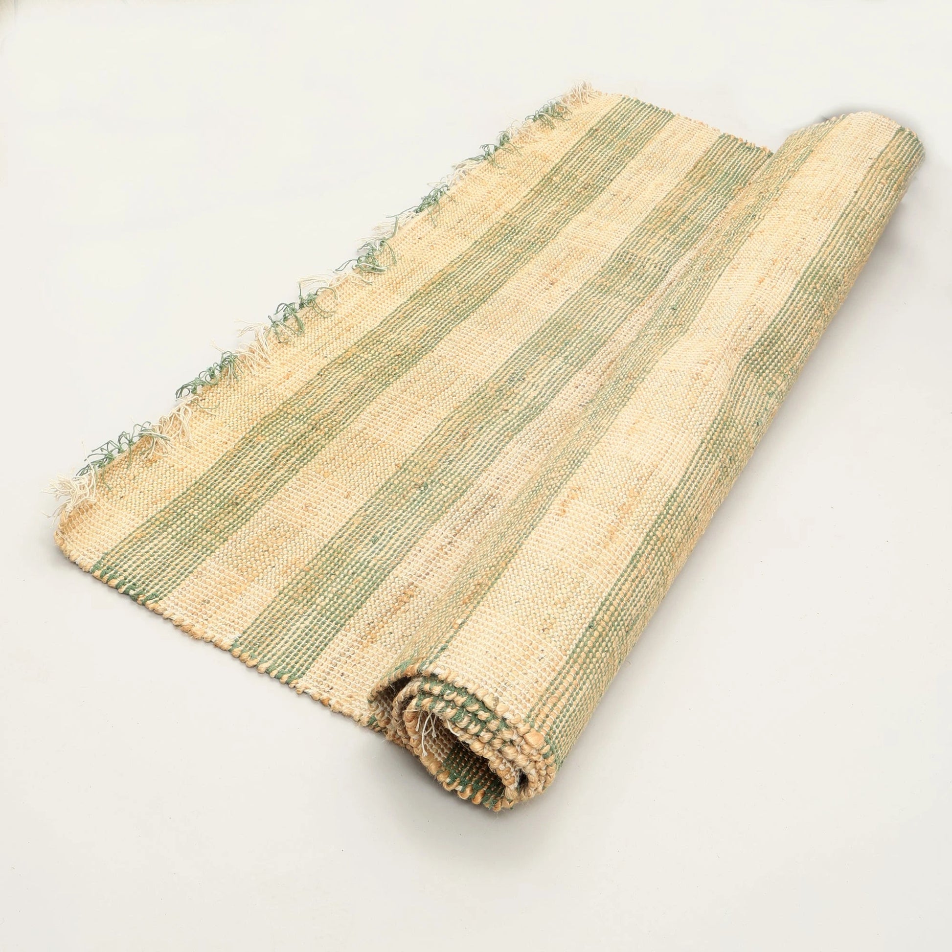 Handwoven Plaid Jute Area Rug