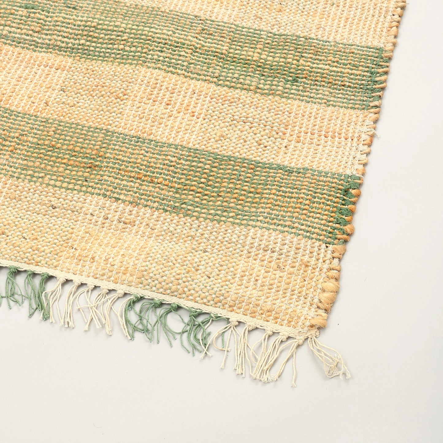 Handwoven Plaid Jute Area Rug
