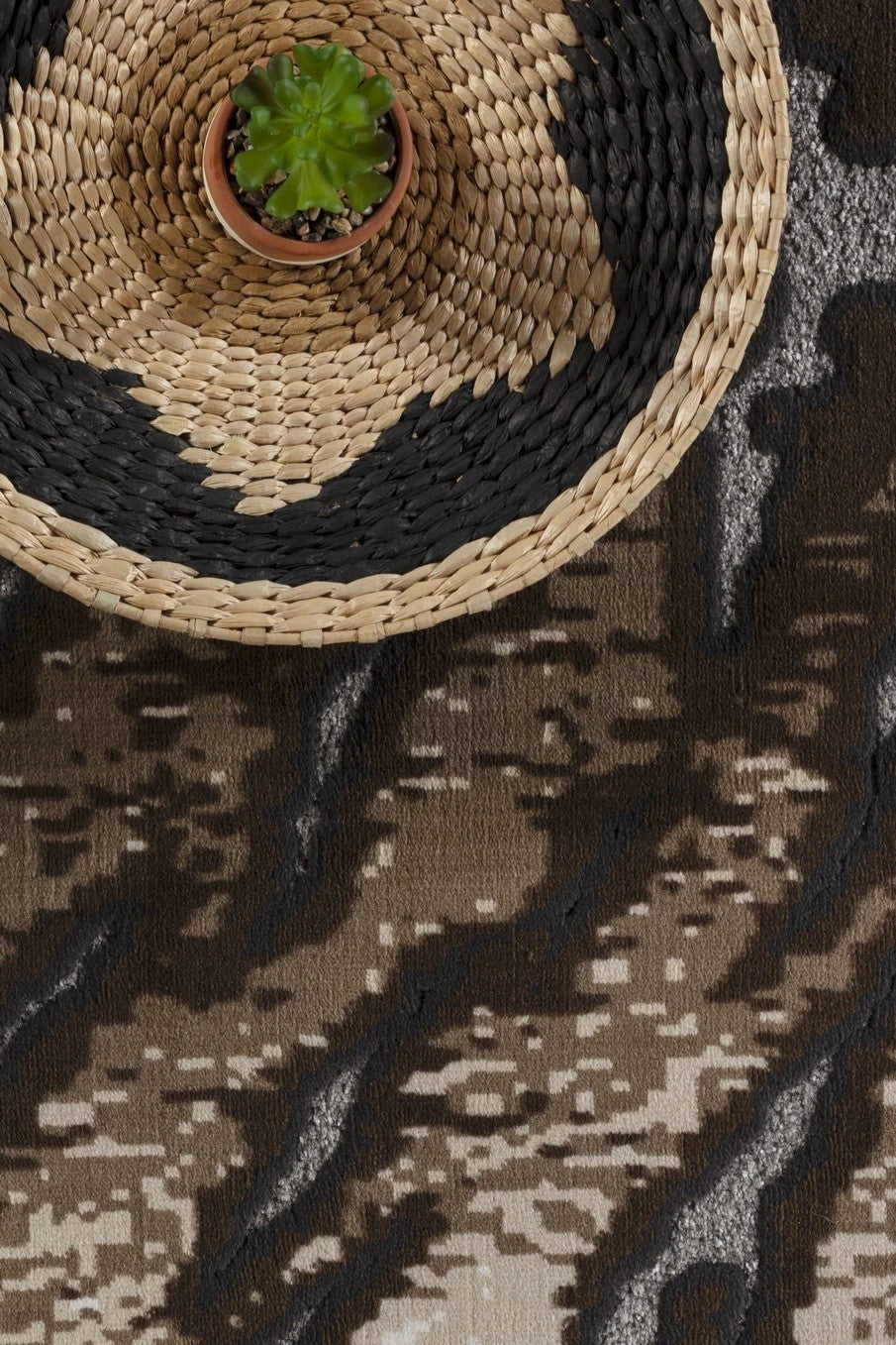 Hide Brown+Ivory Area Rug — CHD1001