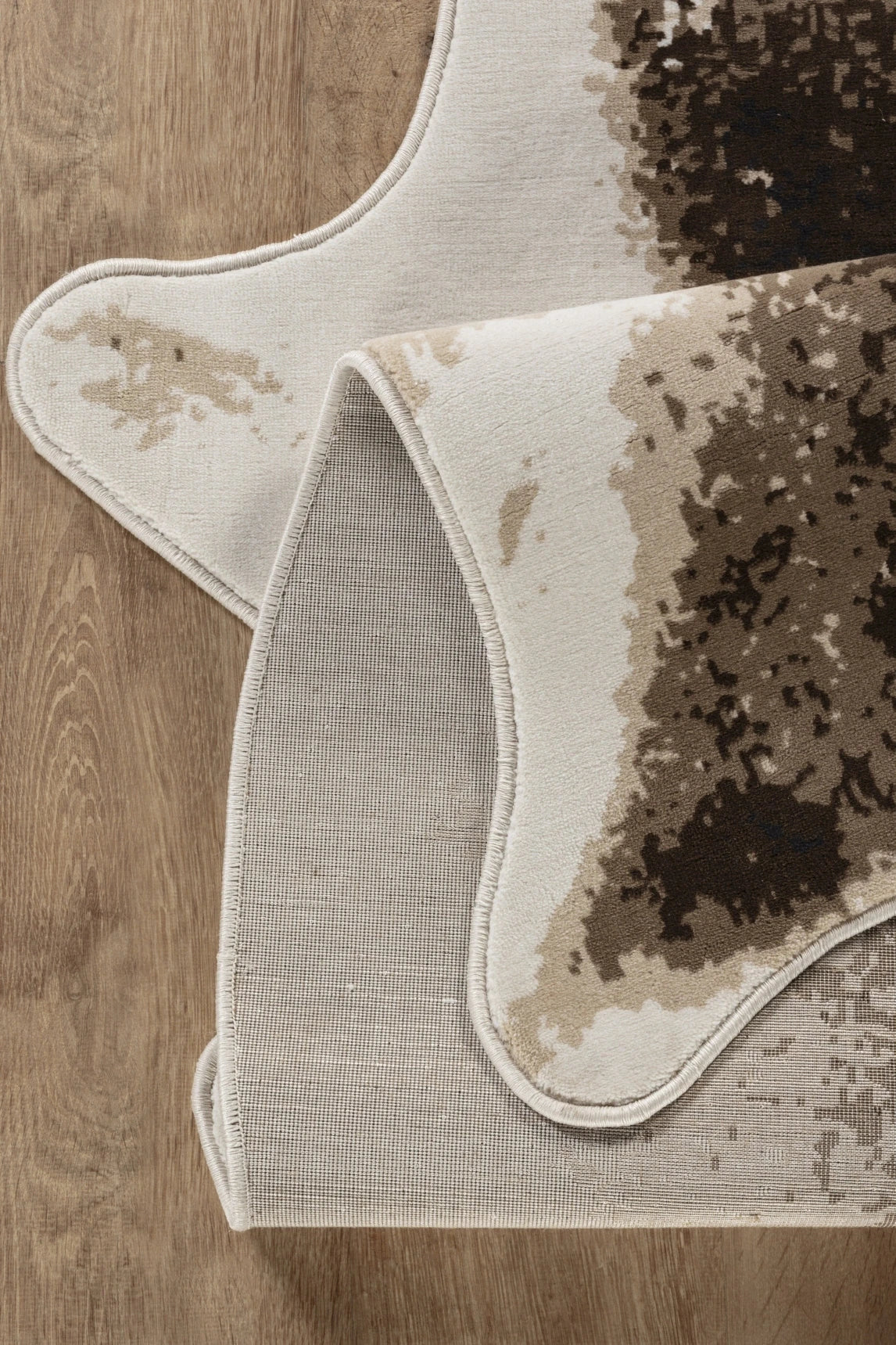 Hide Brown+Ivory Area Rug — CHD1002