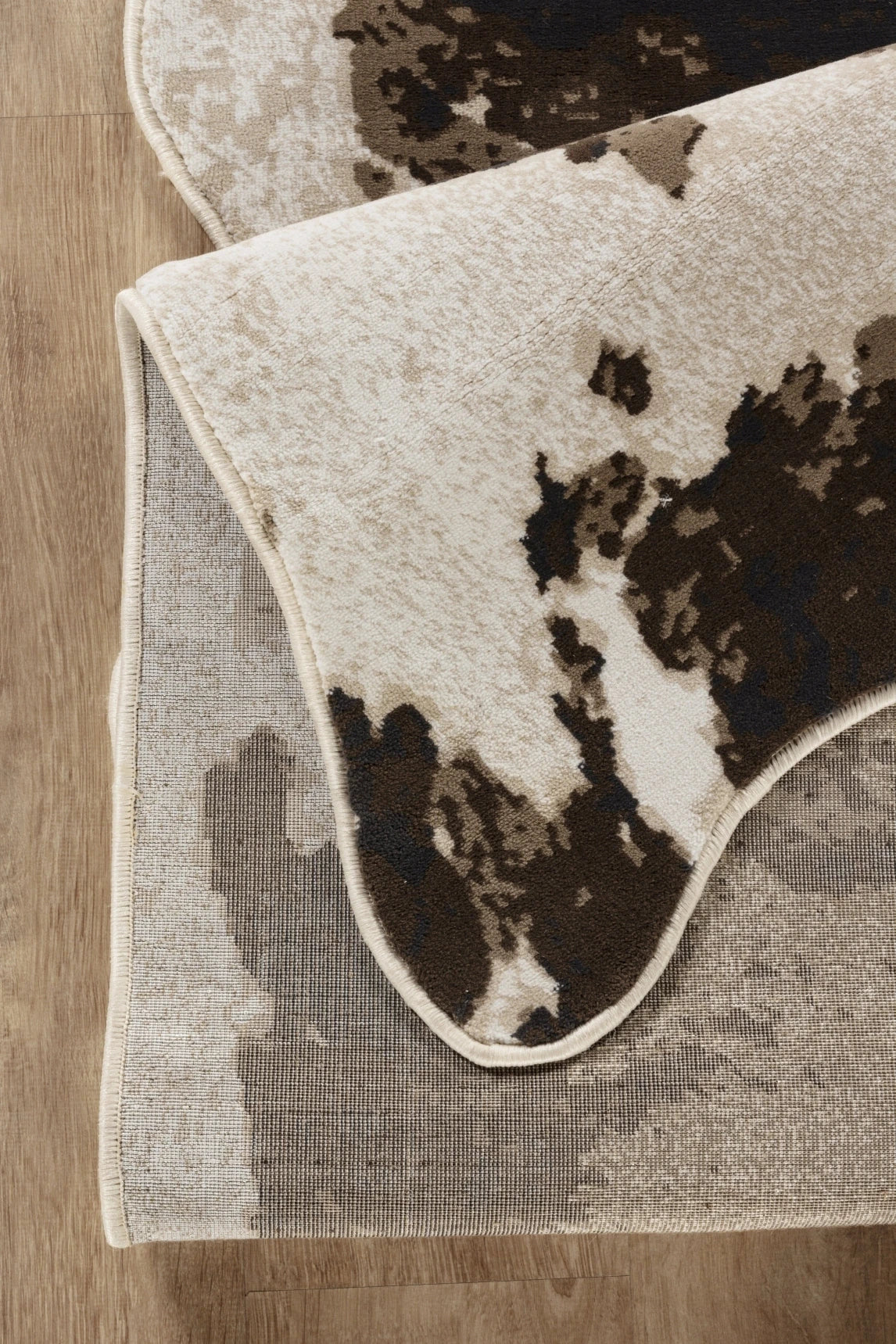 Hide Brown+Ivory Area Rug — CHD1004