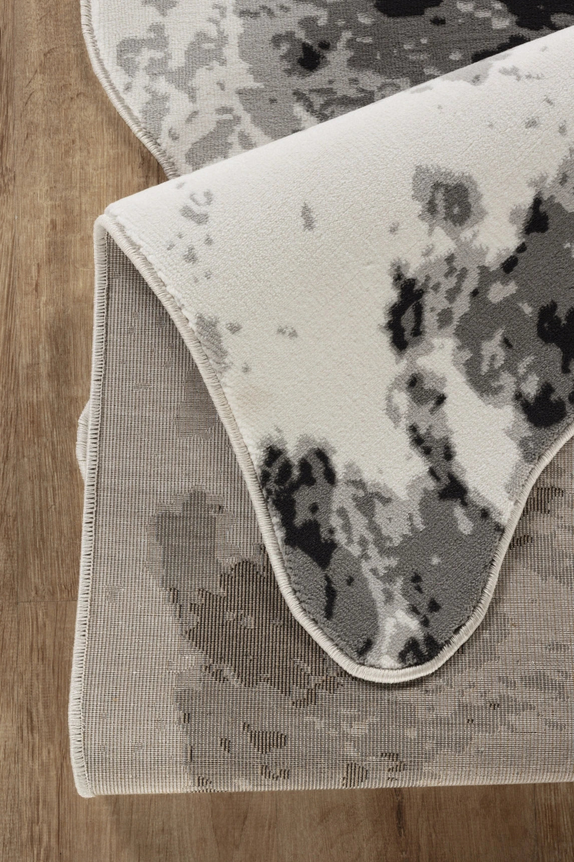 Hide Gray+Silver Area Rug — CHD1007