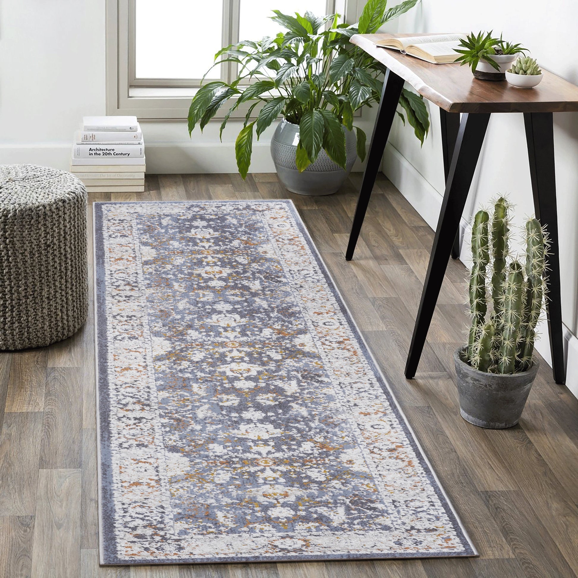 Loom & Luxe Blue & Traditional Area Rug