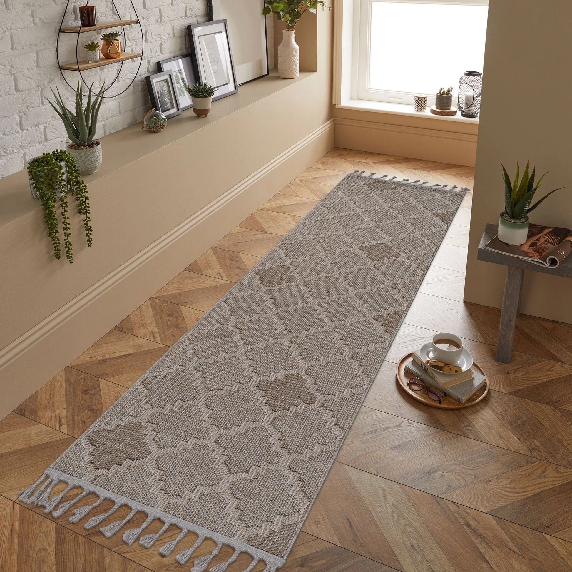 Loom & Luxe Cream & Trellis Indoor/Outdoor Area Rug