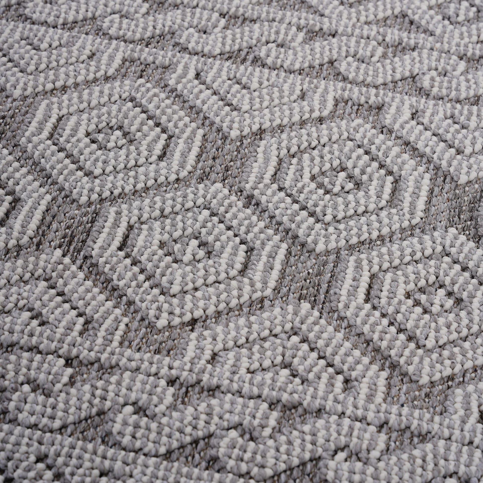 Loom & Luxe Grey & White & Geometric Indoor/Outdoor Area Rug