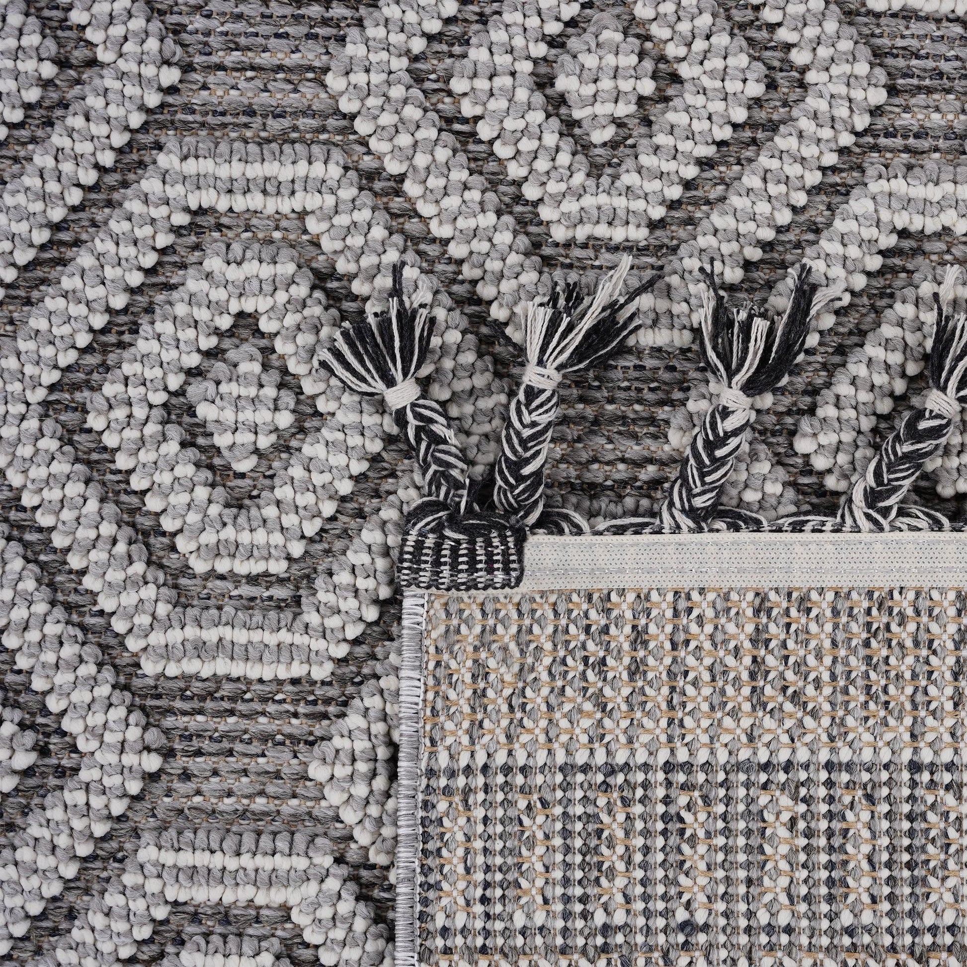 Loom & Luxe Grey & White & Geometric Indoor/Outdoor Area Rug