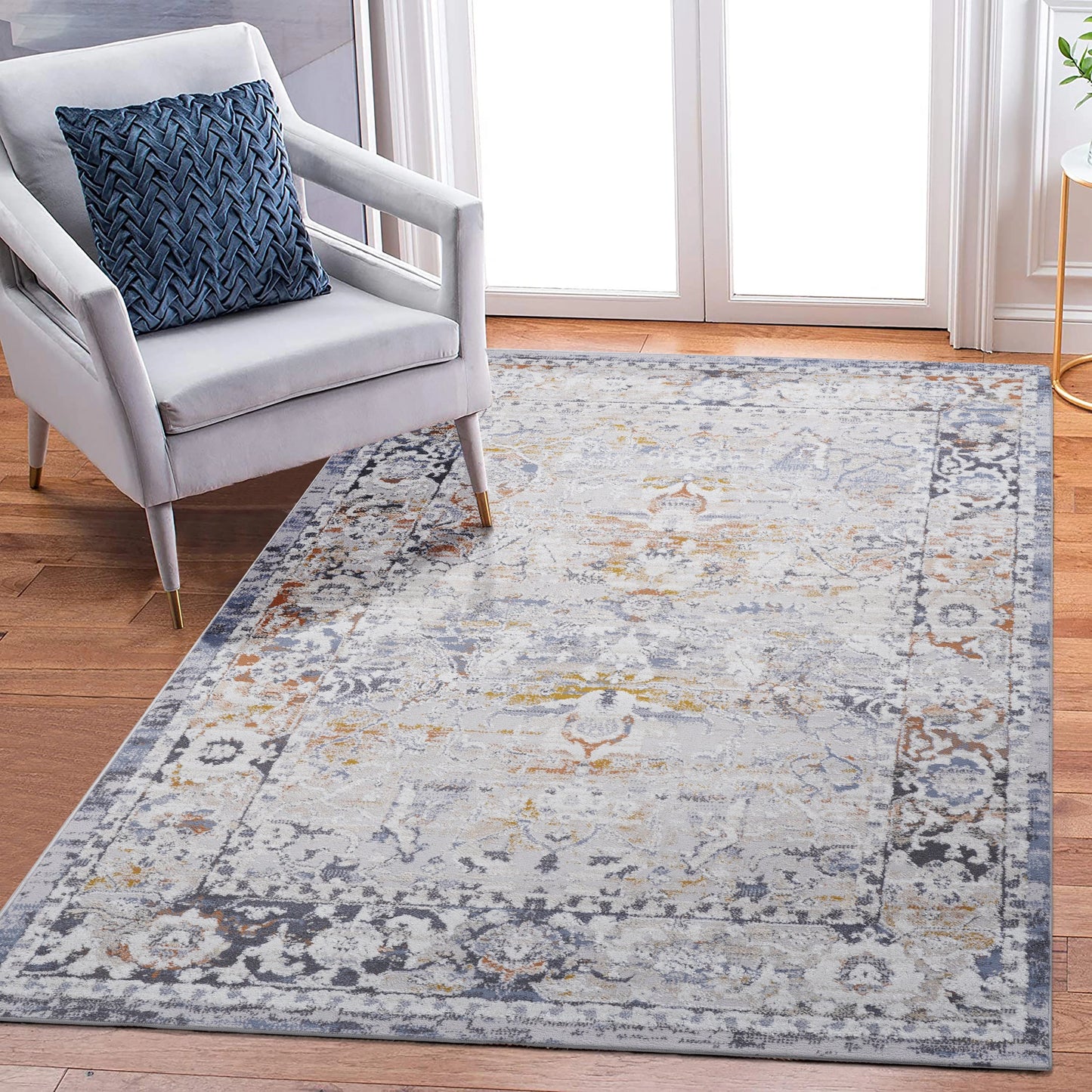 Loom & Luxe Ivory & Grey & Traditional Area Rug