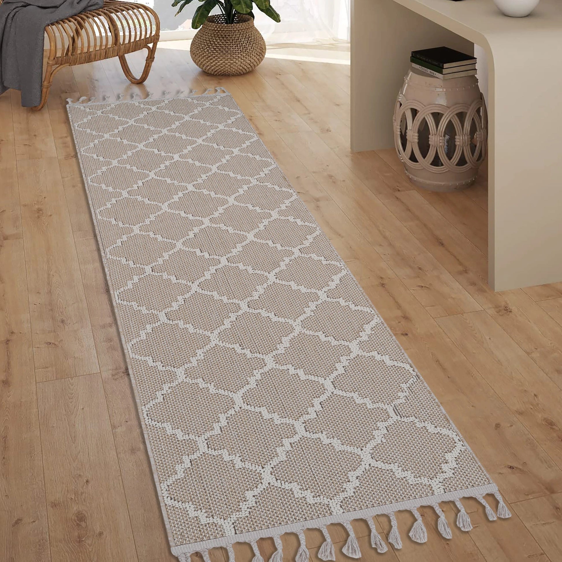 Loom & Luxe Ivory & Trellis Indoor/Outdoor Area Rug